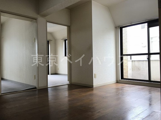 居室・リビング　※別部屋参考写真