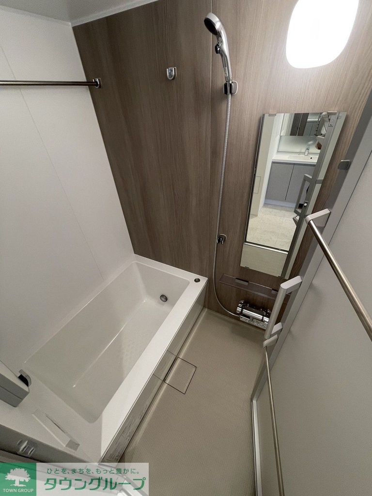 バス・シャワールーム　バス