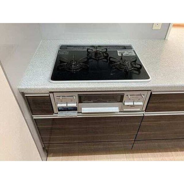 その他　【その他設備】３口ガスコンロ