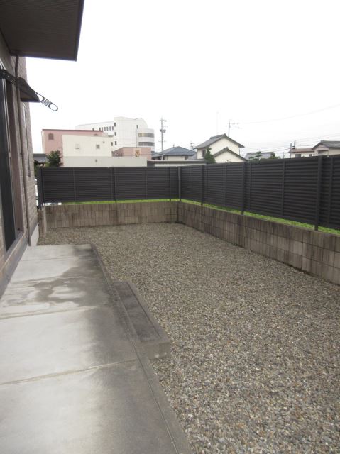 庭　広々とした庭があります。