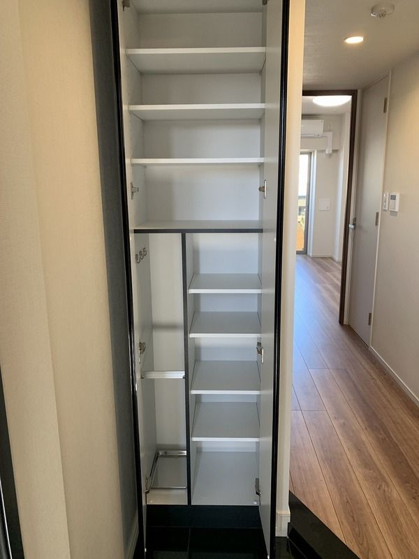 玄関　☆広々とした玄関☆