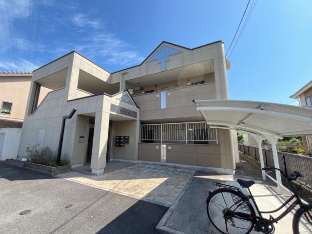 建物外観　外観写真（昼）