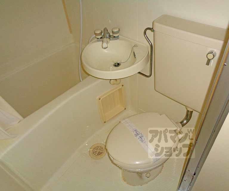 バス・シャワールーム　ユニットバスです。