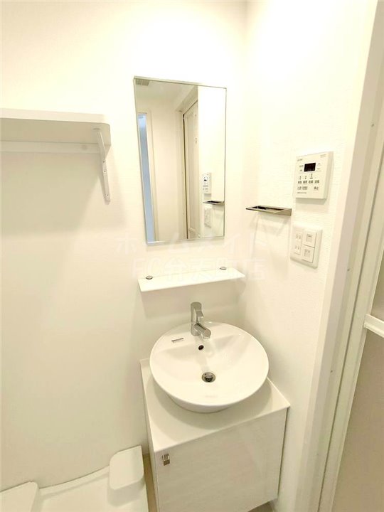 洗面設備　使いやすい洗面所です