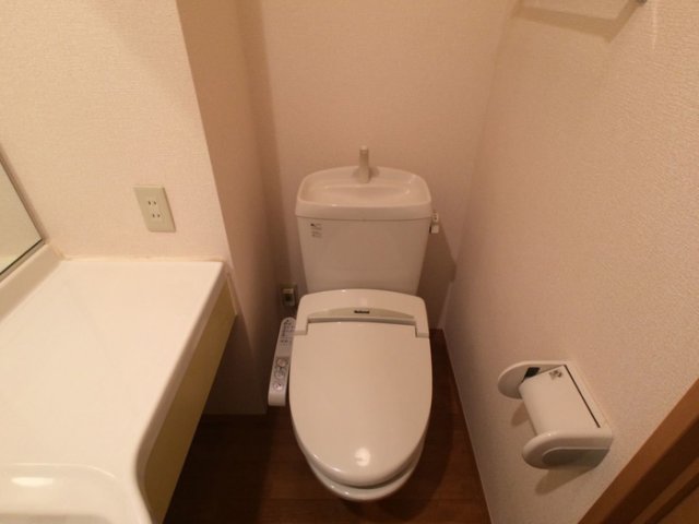 トイレ　トイレ