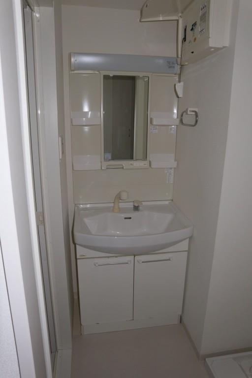 洗面設備　洗髪洗面化粧台