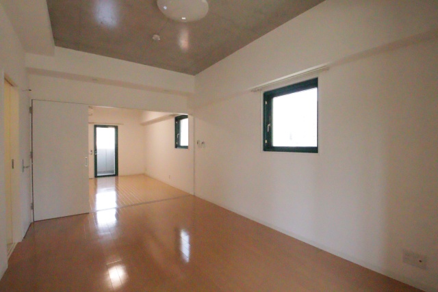 居室・リビング　※別室の参考写真の為、現況優先です。