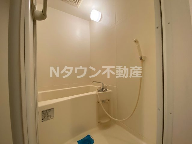 バス・シャワールーム　きれいなお風呂です