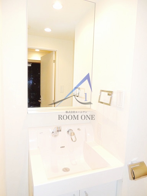 洗面設備　洗面台です。