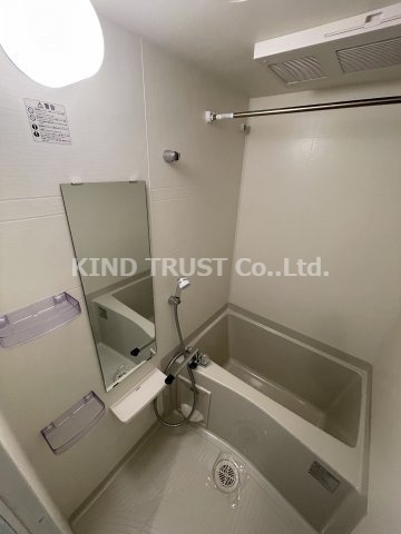 バス・シャワールーム　きれいなお風呂です