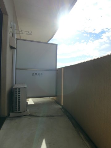 バルコニー　イメージ8Aの写真