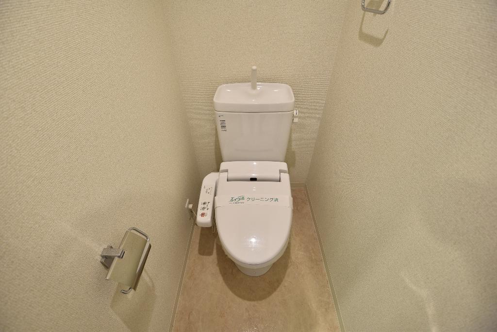 トイレ　シャワー付トイレ