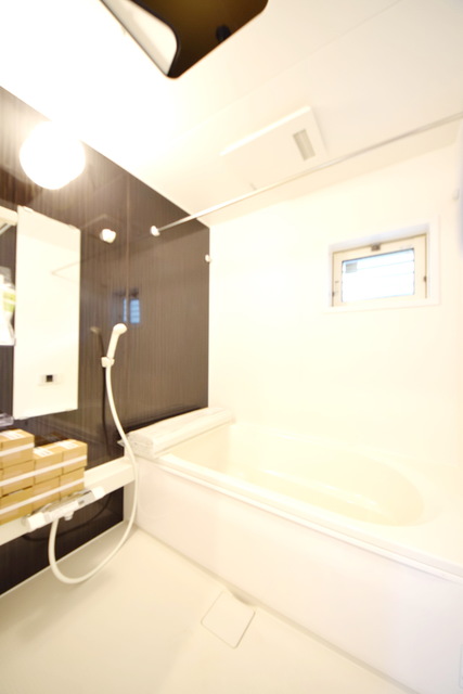 バス・シャワールーム　～今日の疲れはさっぱりと～