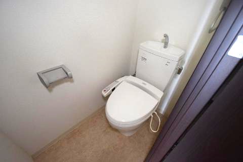 トイレ　清潔感のあるトイレ