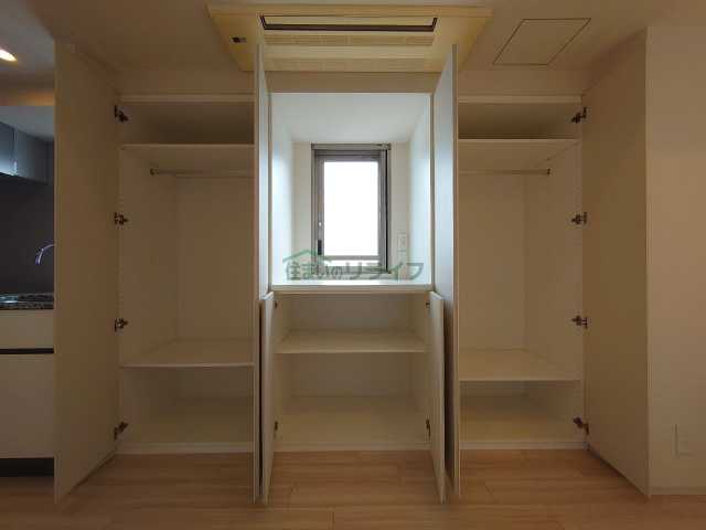 収納　パークハビオ東中野