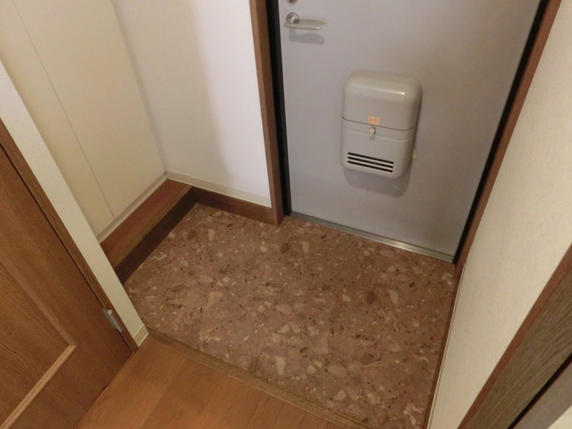 玄関　同物件別室