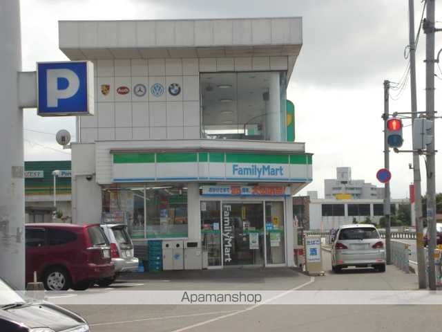 その他　ファミリーマート（その他）まで240m