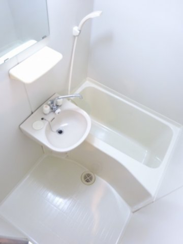 バス・シャワールーム　浴室