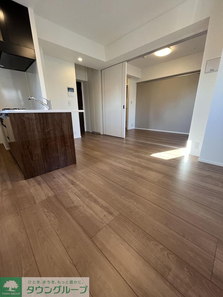 居室・リビング　玄関