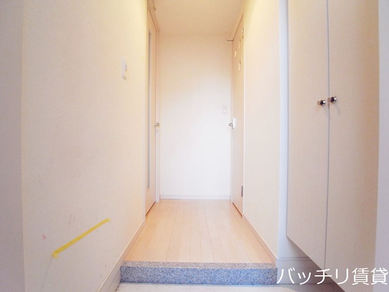 玄関　別号室の画像の為、現状を優先いたします