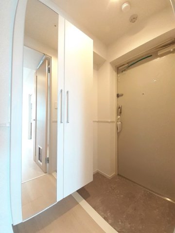 玄関　明るい玄関です