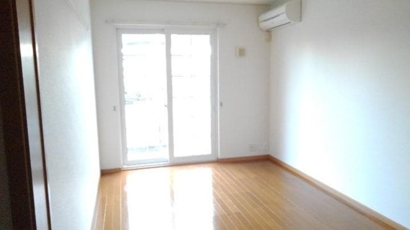 居室・リビング　図面と現状に相違がある場合には現状を優先