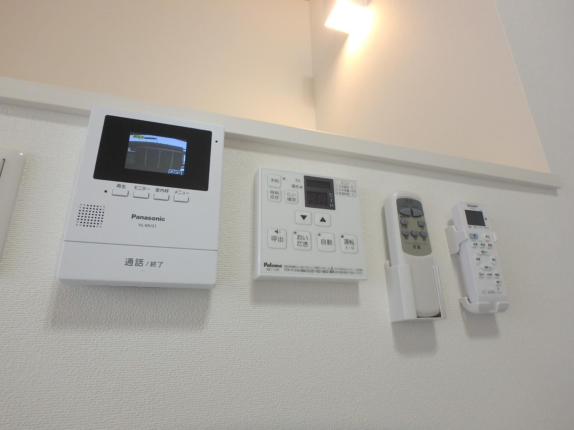 セキュリティ　来訪者と会話の出来るTVモニターホン付きです