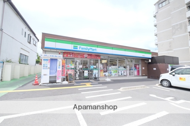 コンビニ　ファミリーマート川越田町店（コンビニ）まで222m