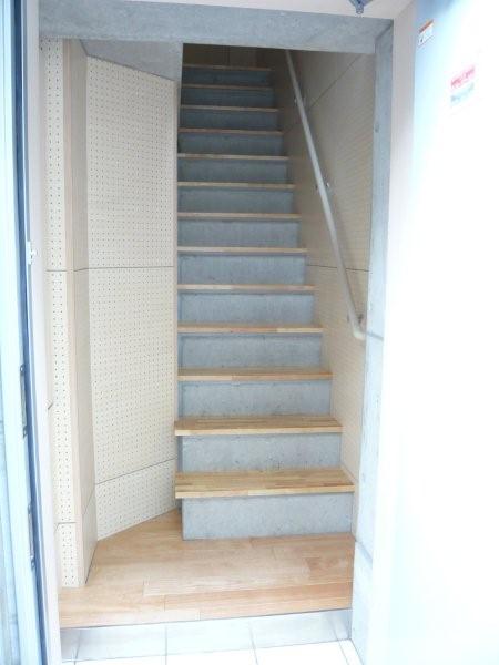 玄関　別号室モデルルーム