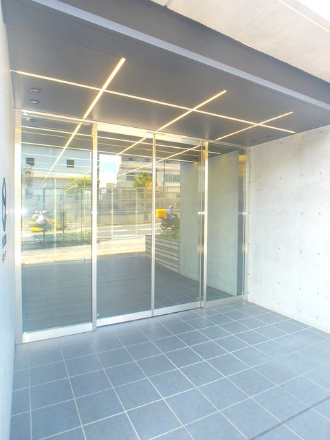 エントランス　部屋探しは株式会社　タウンハウジング　までお気軽にお問合せ…