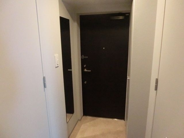 玄関　お部屋探しは株式会社　タウンハウジング　までお気軽にお問合…