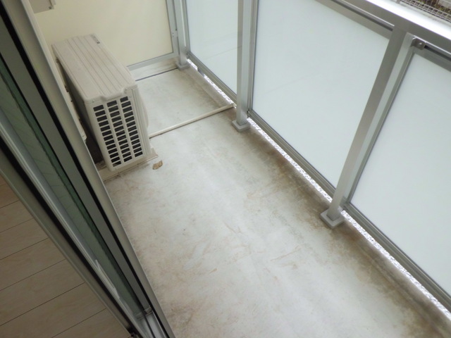 バルコニー　バルコニー