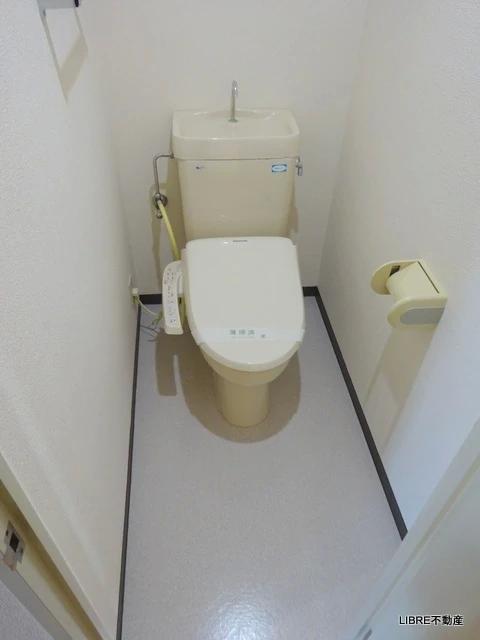トイレ　ウォシュレット付き！