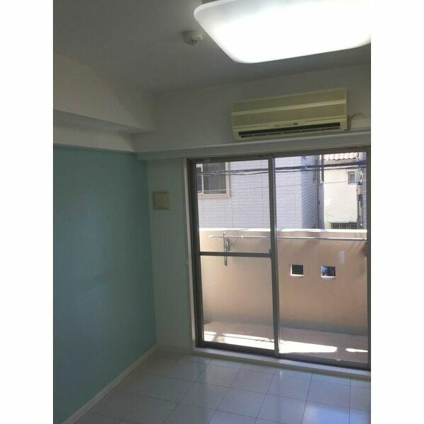 居室・リビング　※全て別号室のお写真。内装等参考にしてください。