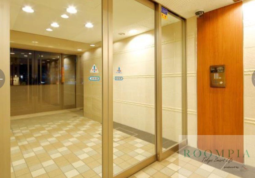 エントランス　エントランス