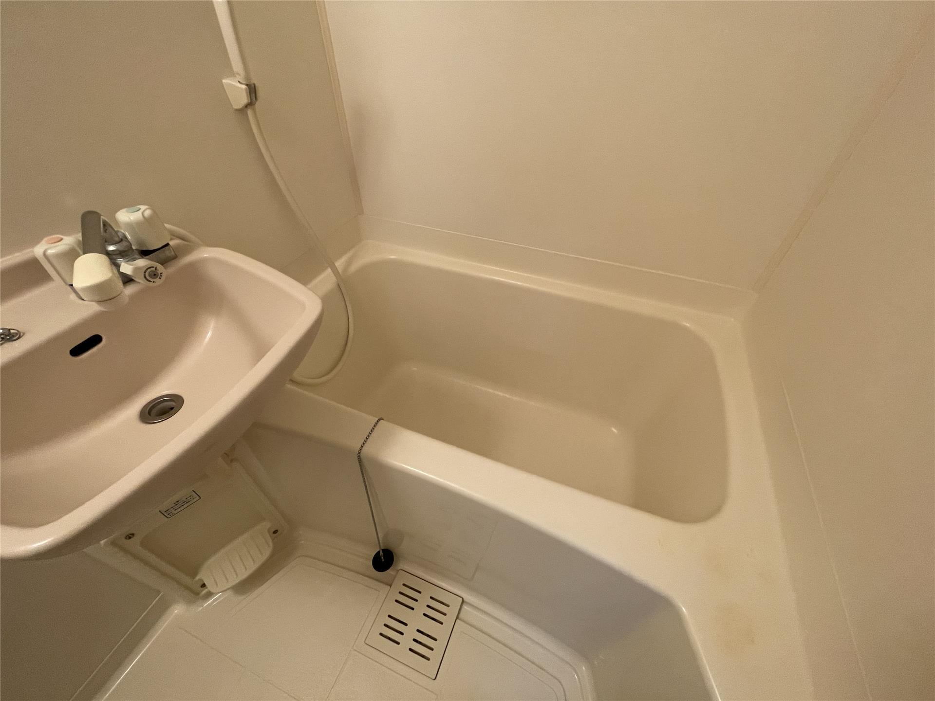 バス・シャワールーム　浴室