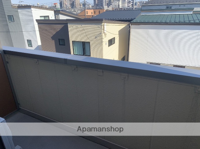 郵便局　草加郵便局荷物集荷（郵便局）まで893m