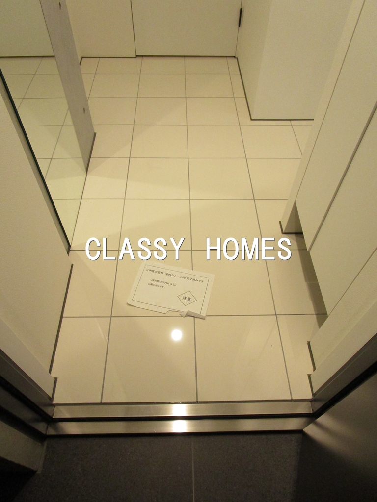 玄関　2023年竣工　Rave Residence高輪(レーヴレジ