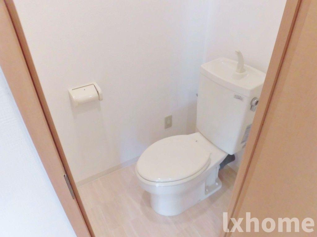 トイレ　ゆったりとした空間のトイレです