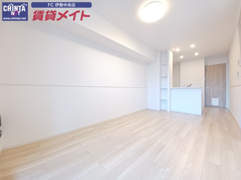 居室・リビング　同型参考写真反転