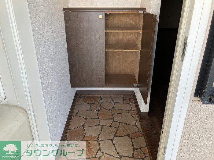 玄関　お問合せはタウンハウジングまで！※現地待合わせ相談可能