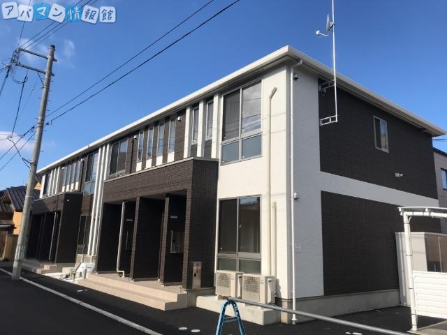 建物外観　外観写真（昼）