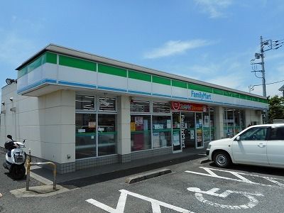 コンビニ　ファミリーマート川越上寺山店（コンビニ）まで600m
