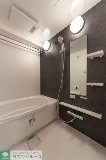 バス・シャワールーム　※写真は同タイプ住戸です。