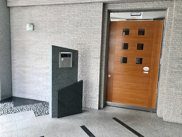 エントランス