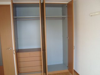 収納　クローゼット