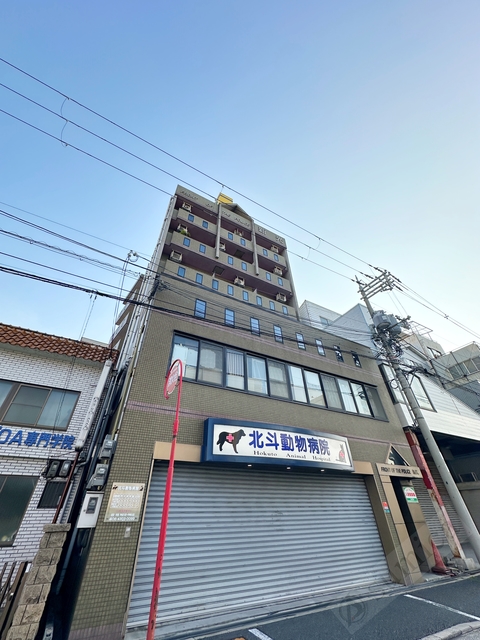 建物外観　鉄筋コンクリート造のがっちりマンション＾＾