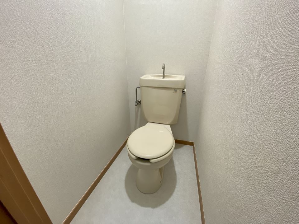 トイレ　洋式トイレです
