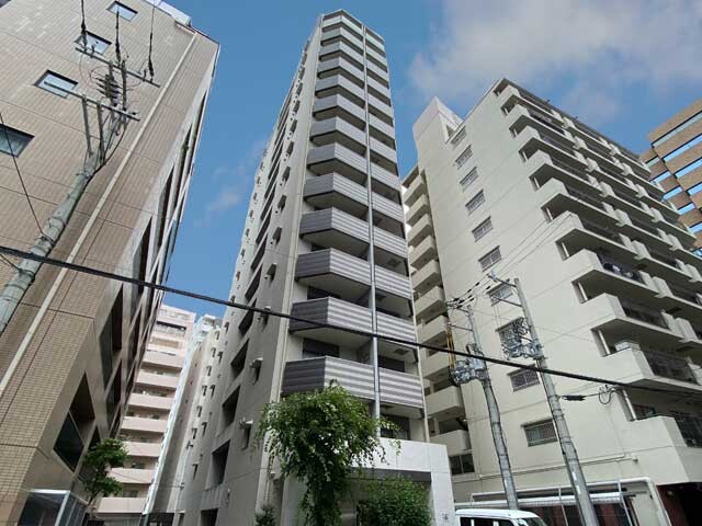 建物外観　スレンダーな外観です☆