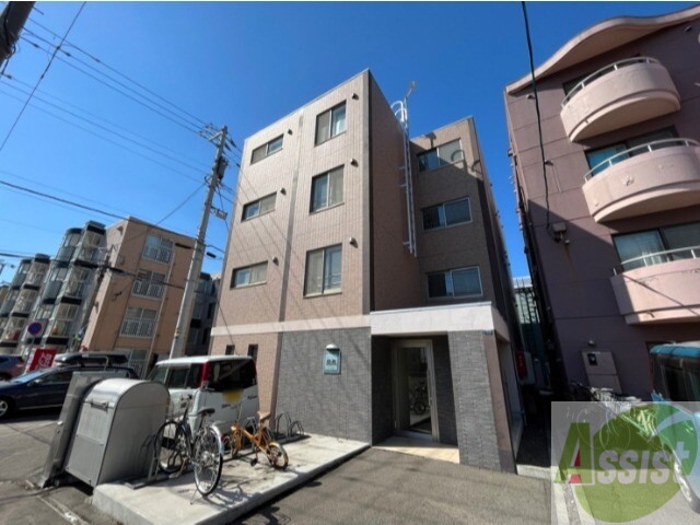 建物外観　札幌市北区北三十七条西「α・ｎ麻生」